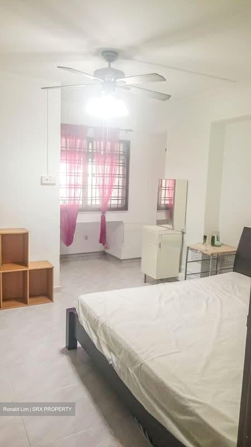 Blk 30A Holland Close (Queenstown), HDB 4 Rooms #559700881
